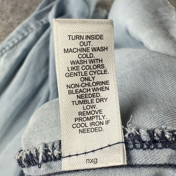 Cato Blue Chambray Top Shirt Womens 22/24 Light Distressed Wash Cuffed Button* - Picture 14 of 14